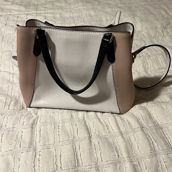 Kate Spade Crossbody - Picture 3 of 4